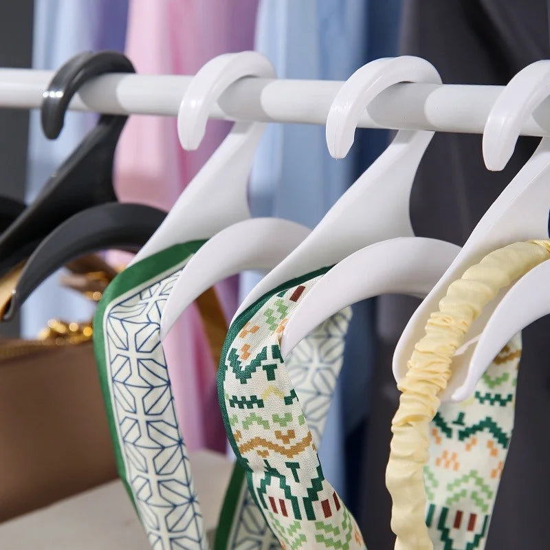 Turn Your Closet Into a Luxury Space ✨ – 10PCS Handbag, Hat & Accessory Organizer Rack”
